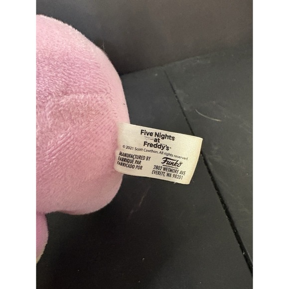 Funko FNAF Five Nights at Freddy's Freddy Fazbear Plush Pink Spring Colorway - Picture 6 of 6